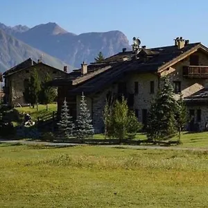 Baita Pomo Aparthotel